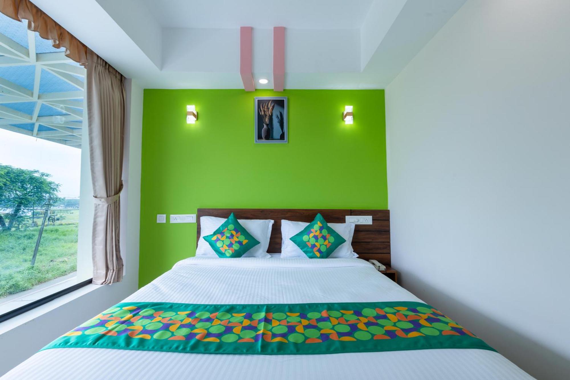 Treebo Airsuite Airport Hotel Kochi Buitenkant foto